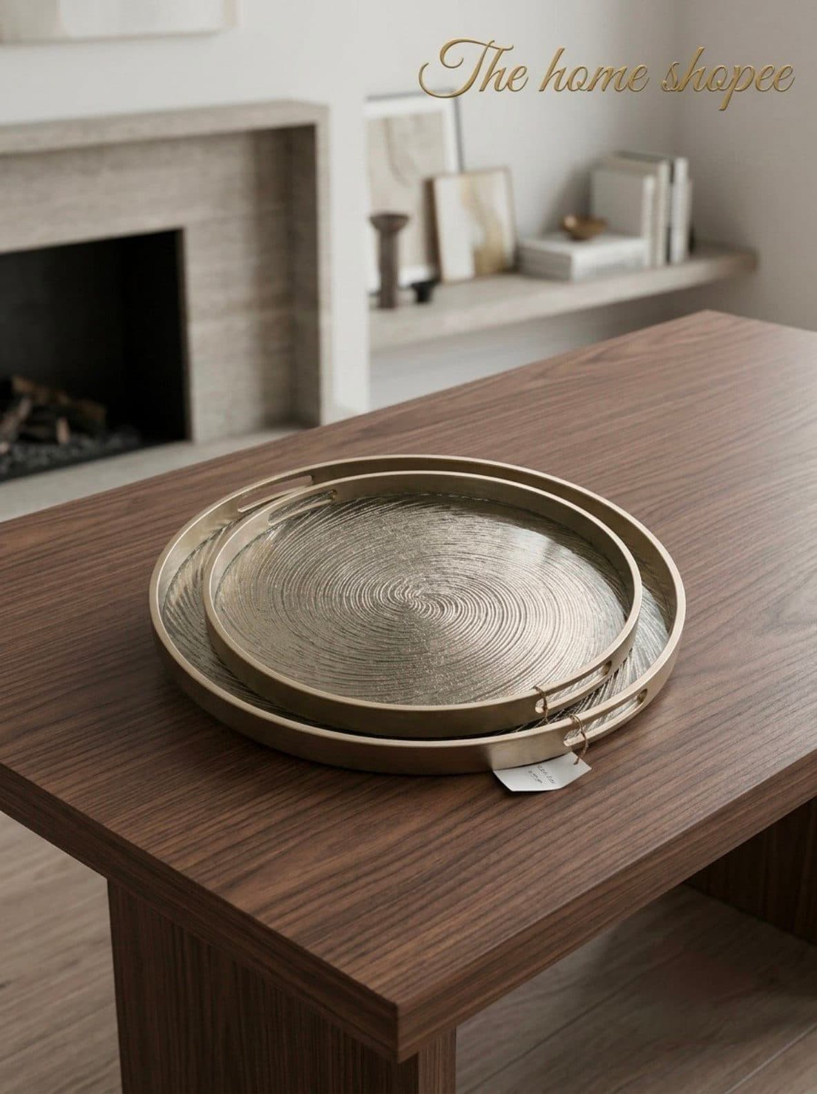 Serving Tray — Ripple Round Set, 14 in & 12 in